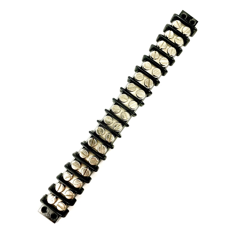 TRW Cinch/Beau 17-140, 17 Position Terminal Block Barrier Strip 15A @ 250V AC