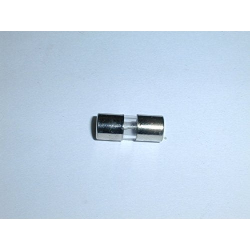 0301015 1AG 15A 32V NORMAL BLOW FUSE ( 5 PIECES)
