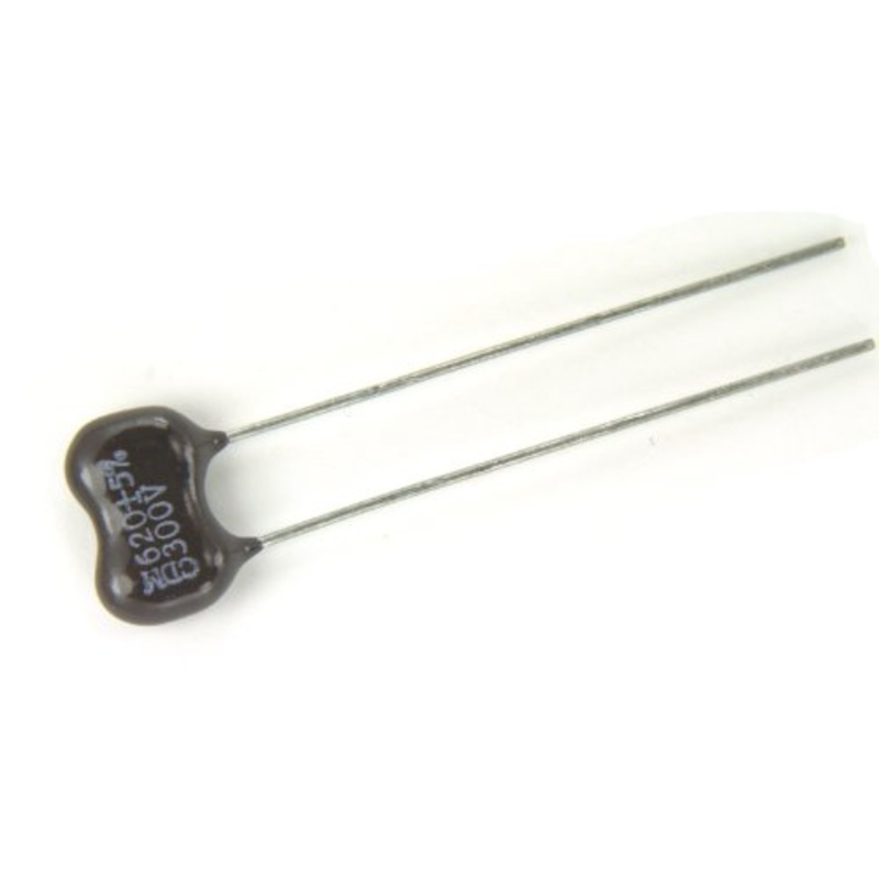 10pcs CDM 620pF 300V 5% Mica Capacitors CD15FC621JO3 Cornell Dubilier