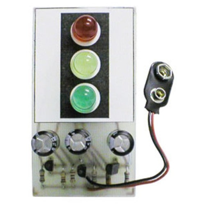 C6810 – TRAFFIC LIGHT – GIANT