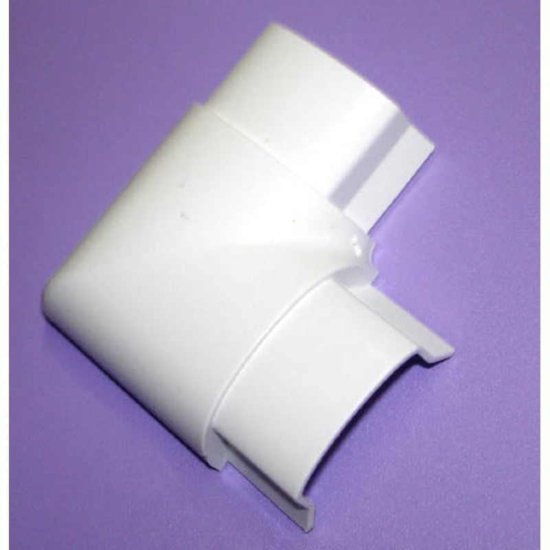 3016 – RACEWAY FLAT ELBOW 1.5X0.5IN WHITE OUTDOOR SMOOTH MOLD