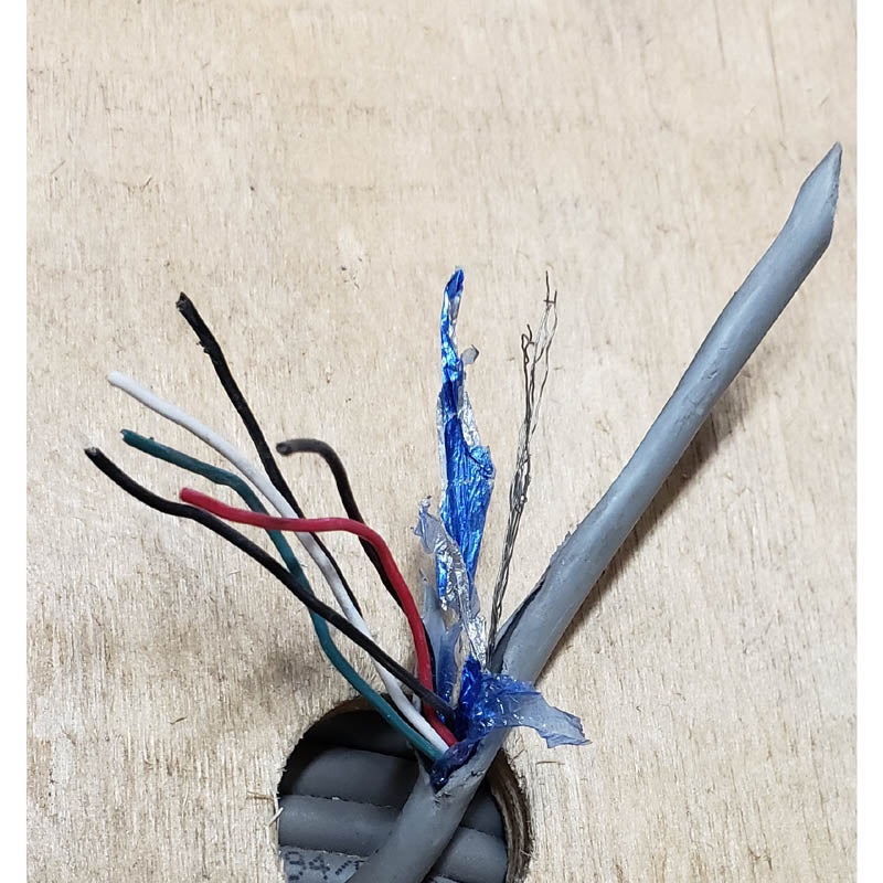 320-03 – CABLE 3PR 24AWG STR SH FT4 FOIL