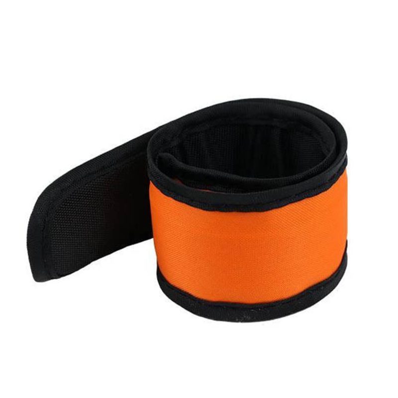 535120 – REFLECTIVE LED BANDS ASSORTED COLORS