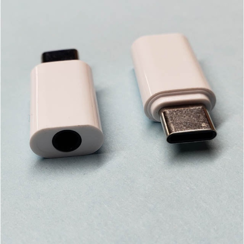 AMTD-5558AA – USB ADAPTER C MALE TO 3.5MM FEM ADAPTER WHITE