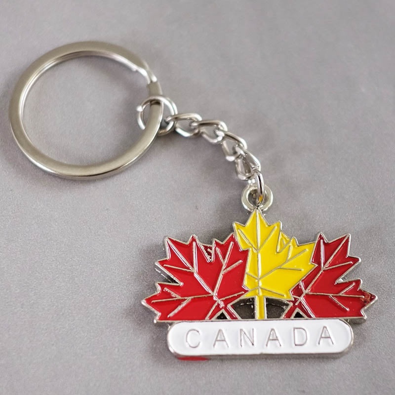 01-0123 – CANADA SOUVENIR 3LEAF KEYCHAIN