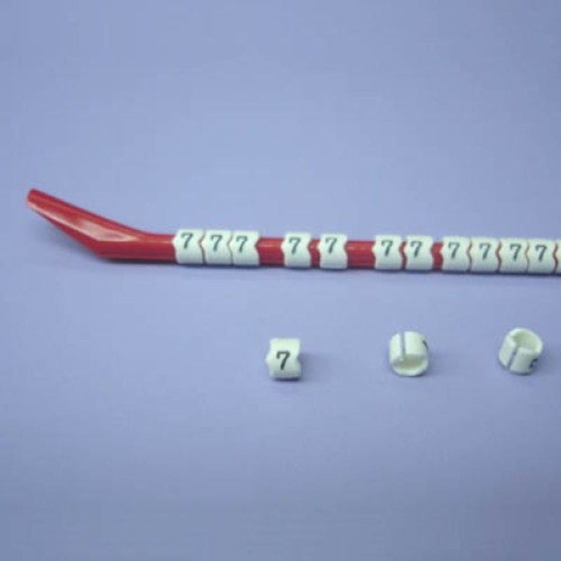 S6-7 – WIRE MARKER SNAP ON 18-16AWG RED LEGEND 7 (30 pcs/pkg)