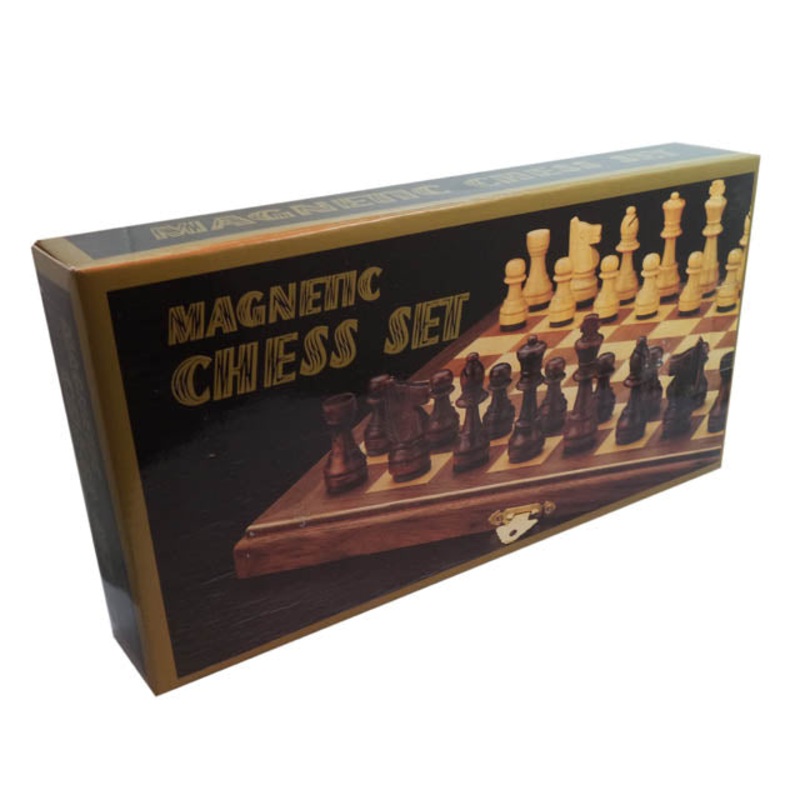 2111 – MAGNETIC CHESS SET