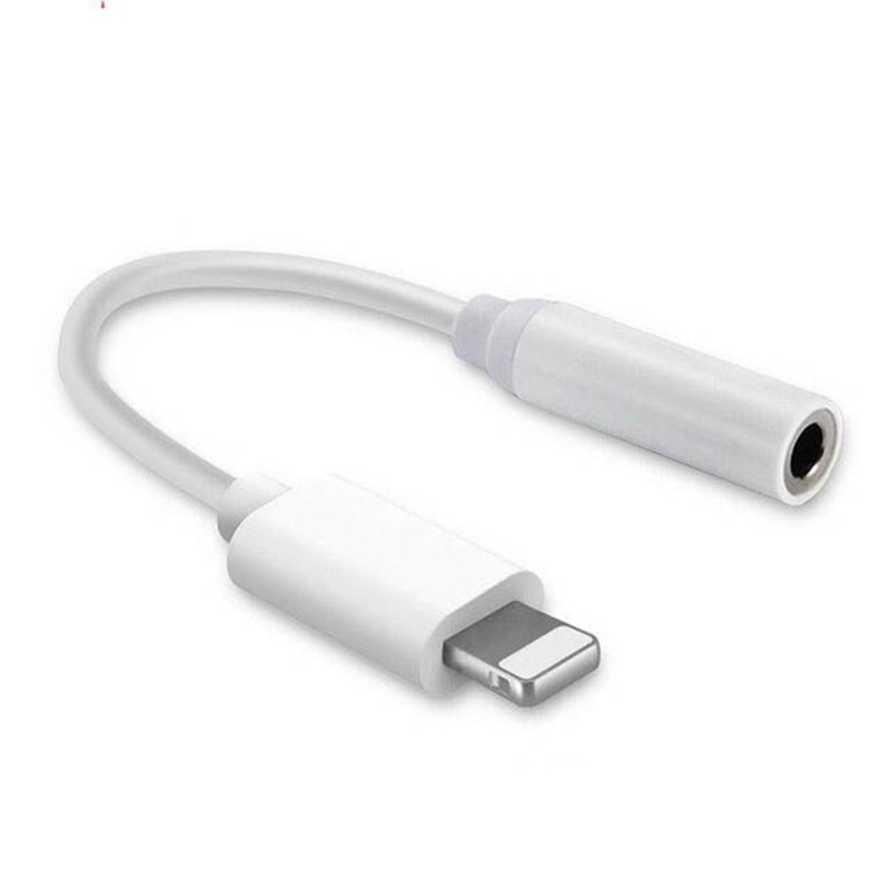 37494 – IPHONE LIGHTNING TO 3.5MM CABLE 6FT