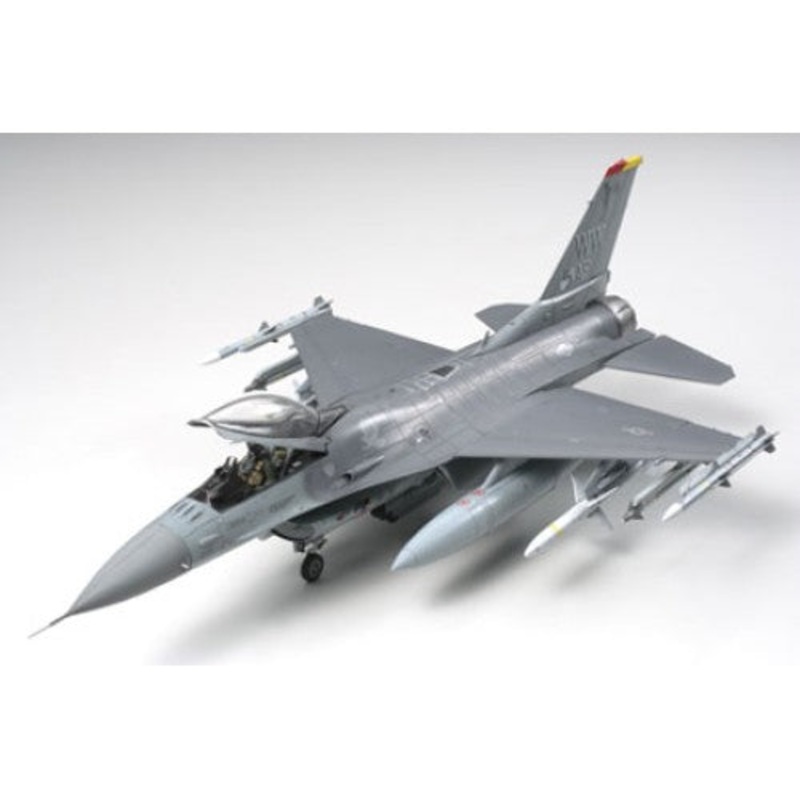 61098 – AIRCRAFT F-16CJ FIGHTING FALCON LOCKHEED MARTIN