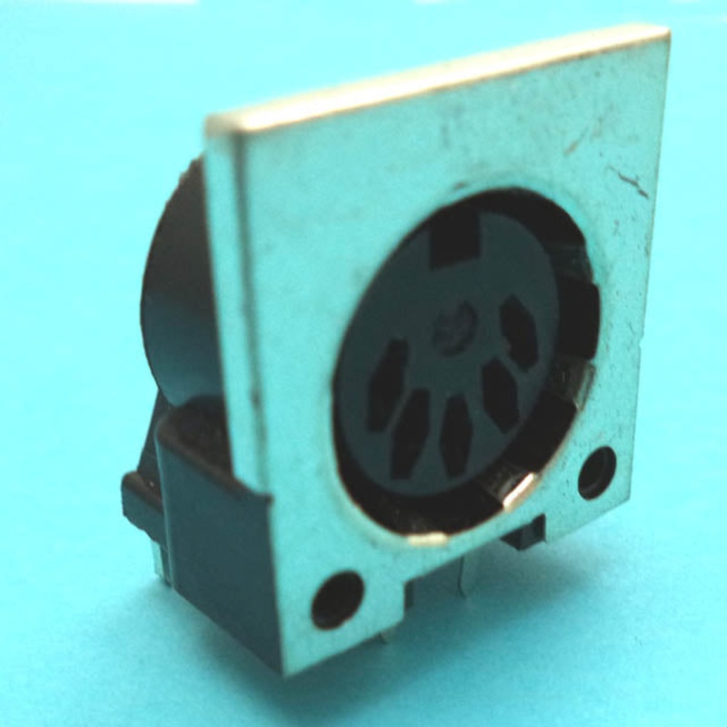 57PC3FS – DIN JACK 3POS PCRA PLAS/SHLD 5 HOLES 3 CONNECTIONS