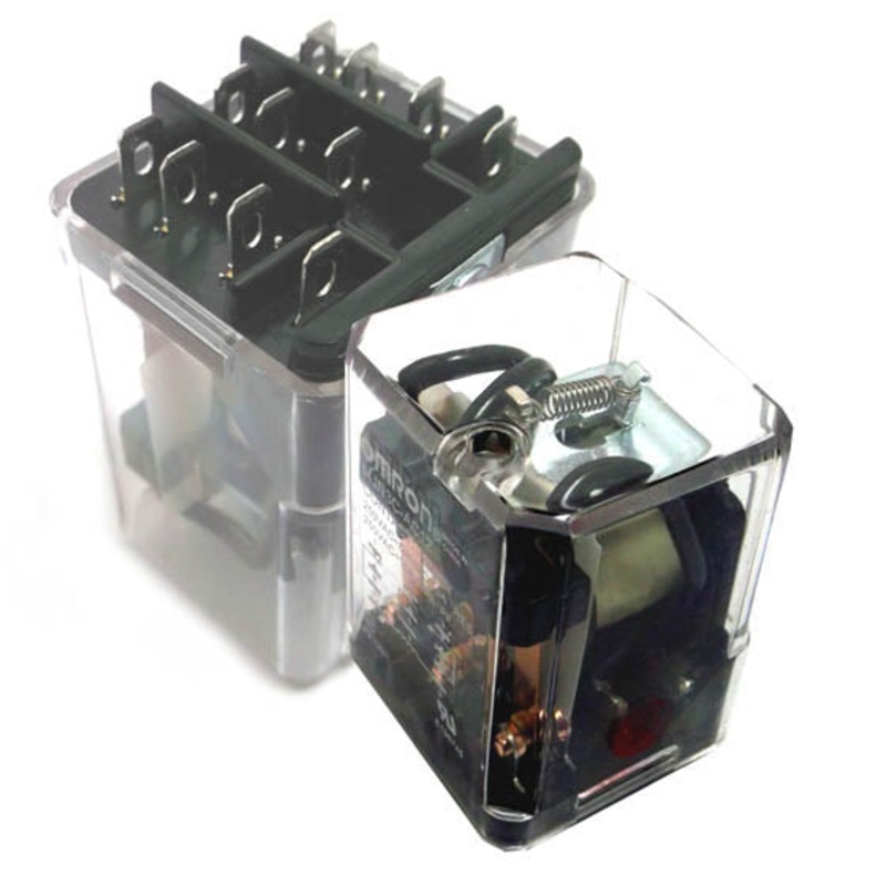 W388CPX-11 – RELAY DC 24V 3P2T 6A 11P PLUGIN 6A/240VAC
