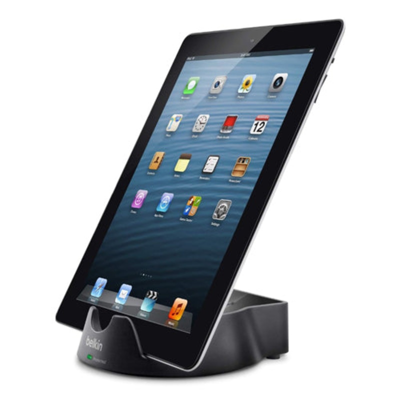 BSD200FC05 – CELL PHONE/TABLET STAND AND SURGE PROTECTOR 2 AC AND USB OUTLETS