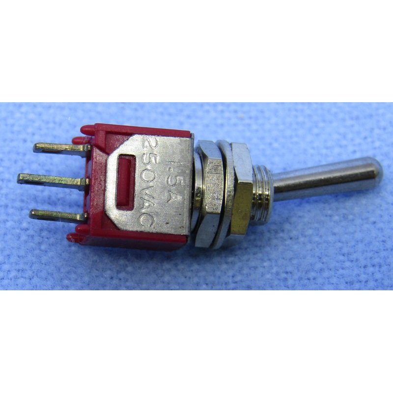 Philmore # 30-10046 SPDT ON-(ON) Sub-Mini Toggle Switch 3A@120V AC/28V DC