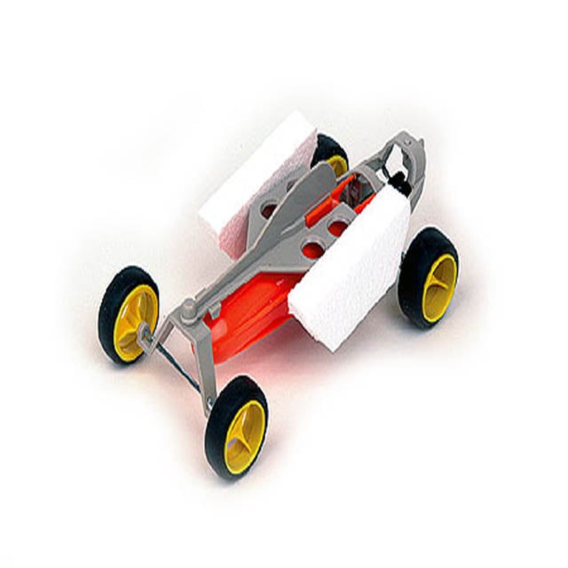 70119 – AMPHIBIOUS VEHICLE