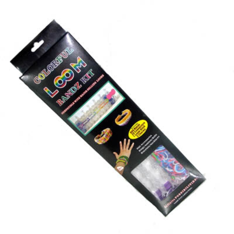 SC038 – LOOM BANDZ KTI INCLUDES 600BANDS 25 CONNECTOR 1 LOOM STICK 2CHARM