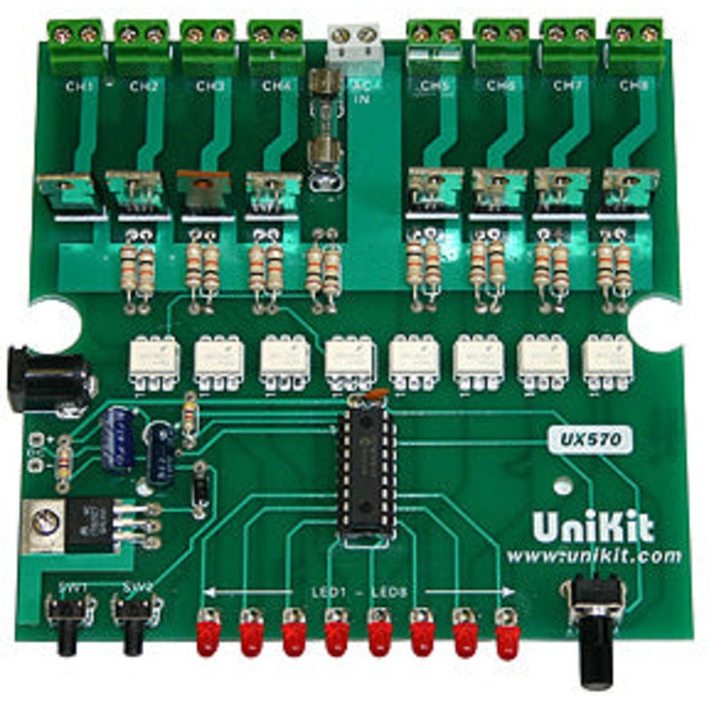 CK570 – LIGHT CHASER 8-CH 20-PROGRAM